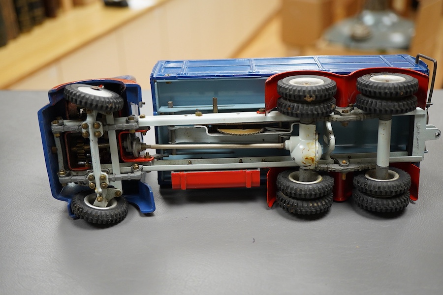 A Shackleton clockwork Foden FG 6-wheel tipper lorry, in blue with red mud guards